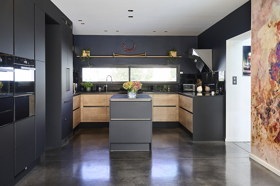 Cuisine en U grise
