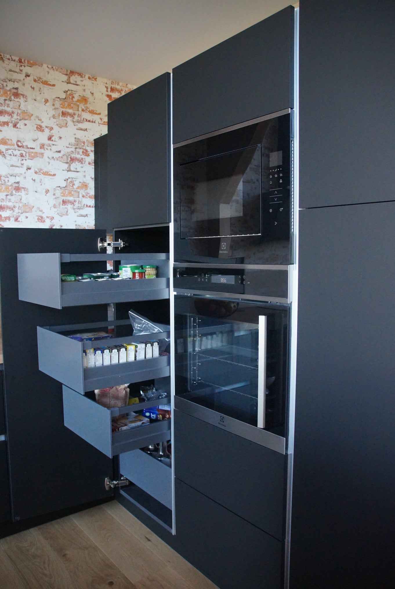 Armoire à l'anglaise 
