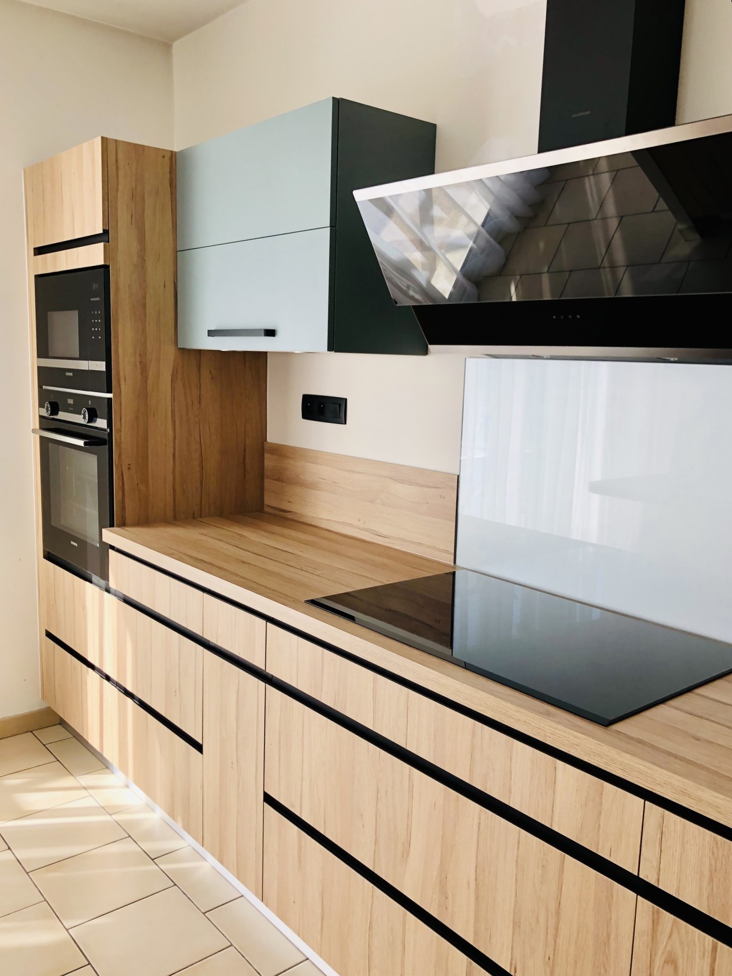 Cuisine linéaire en bois