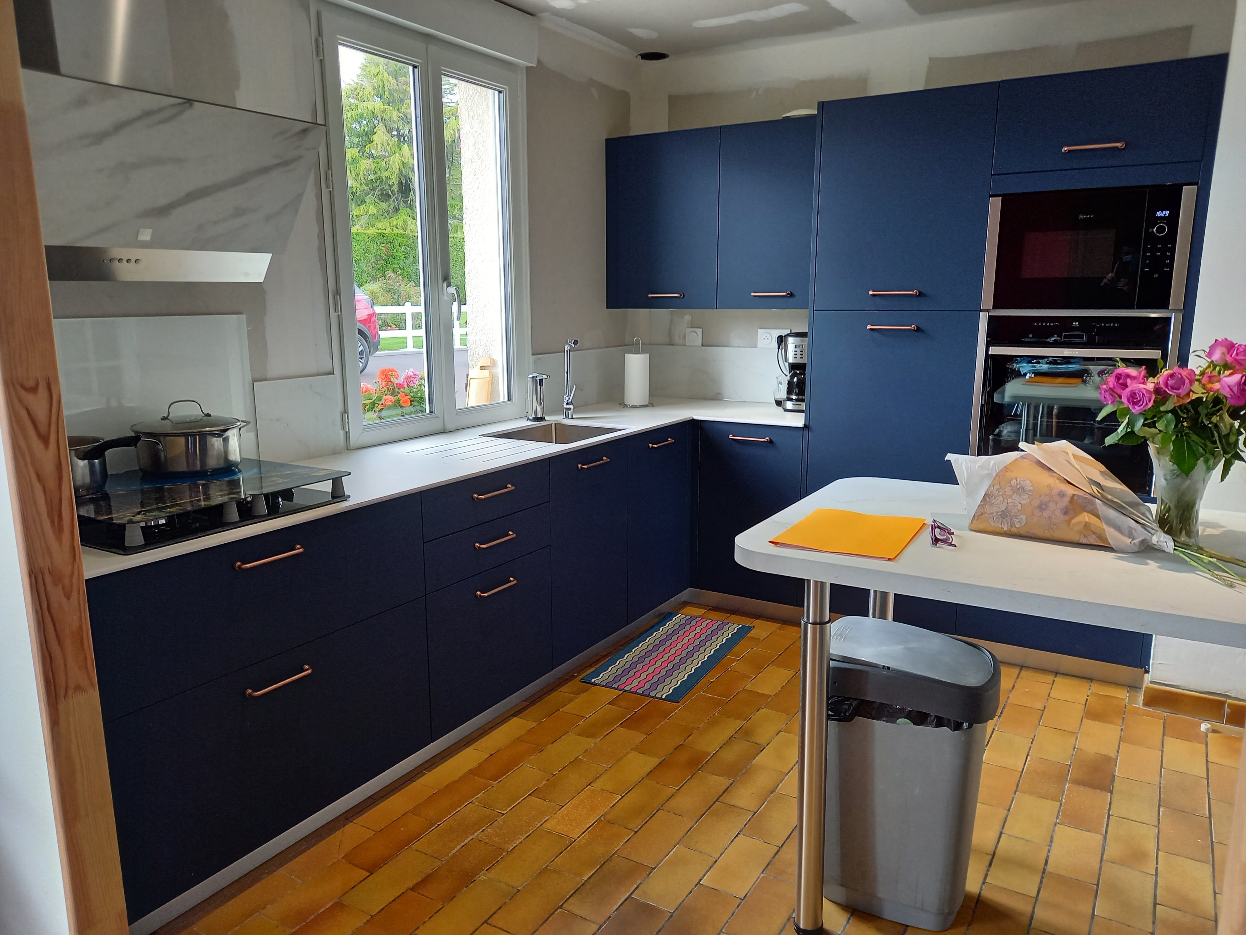 Cuisine moderne bleue