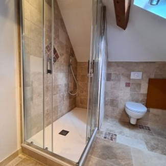 Salle de bain moderne bois