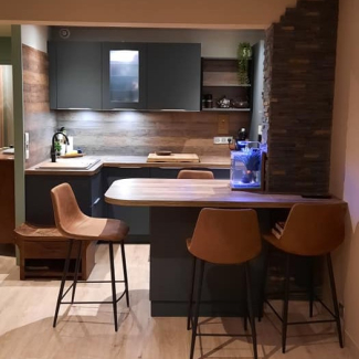 Cuisine noire et bois