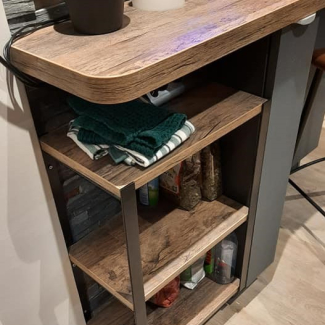 Niches de rangement bois et métal