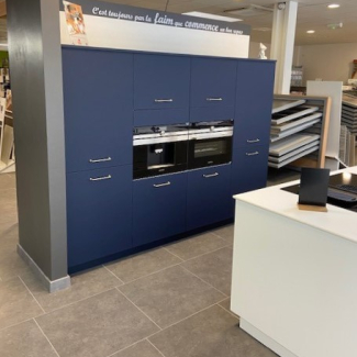 Cuisine bleue et blanche
