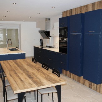 Cuisine bleue et bois