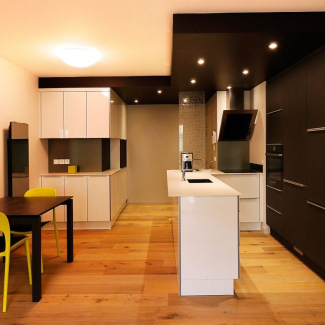 cuisine noire et blanche
