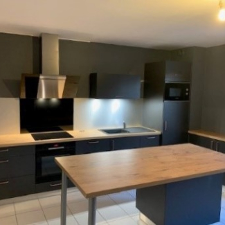 Cuisine noire et bois
