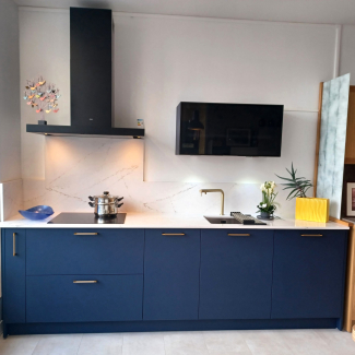 Cuisine bleue et bois