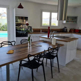 Cuisine brillante blanche