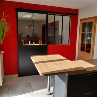 Cuisine rouge et grise