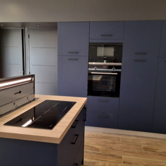 Cuisine bleue et bois