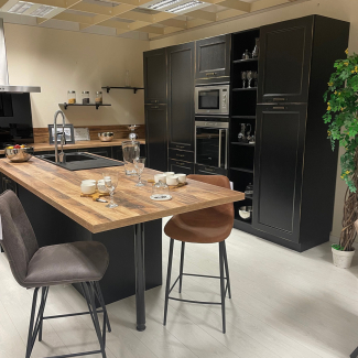 Cuisine noire et bois