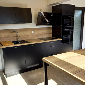 Cuisine noire et bois