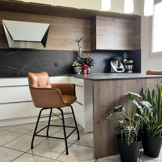 Cuisine blanche et bois en L