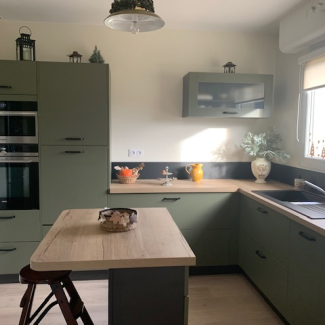Cuisine vert et bois