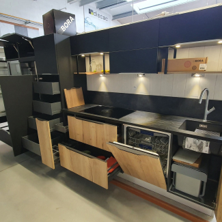 Cuisine noire et bois
