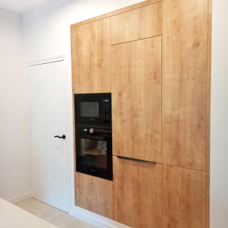 Cuisine blanche et bois