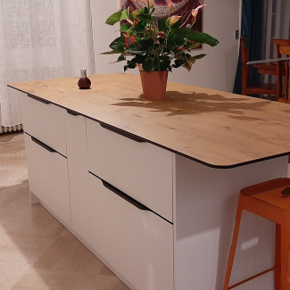 Ilot central blanc