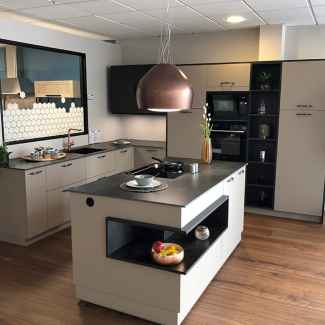 Cuisine noire et grise