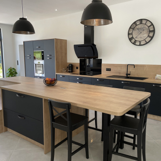 cuisine noire et bois
